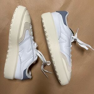 New Balance CT302 leather sneakers white and purple 8.5